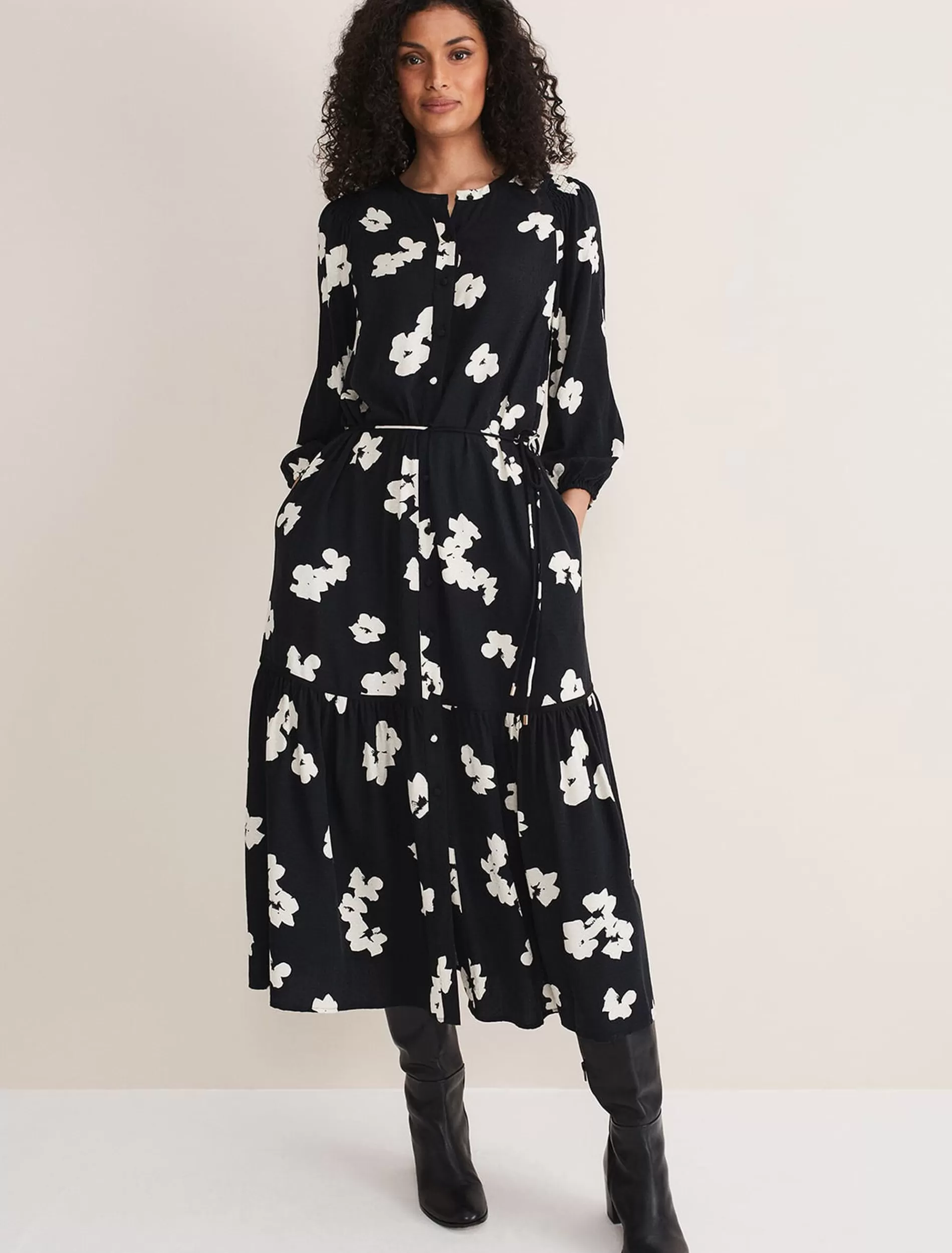Phase Eight Ava Geo Print Midaxi Dress Black/Ivory Hot