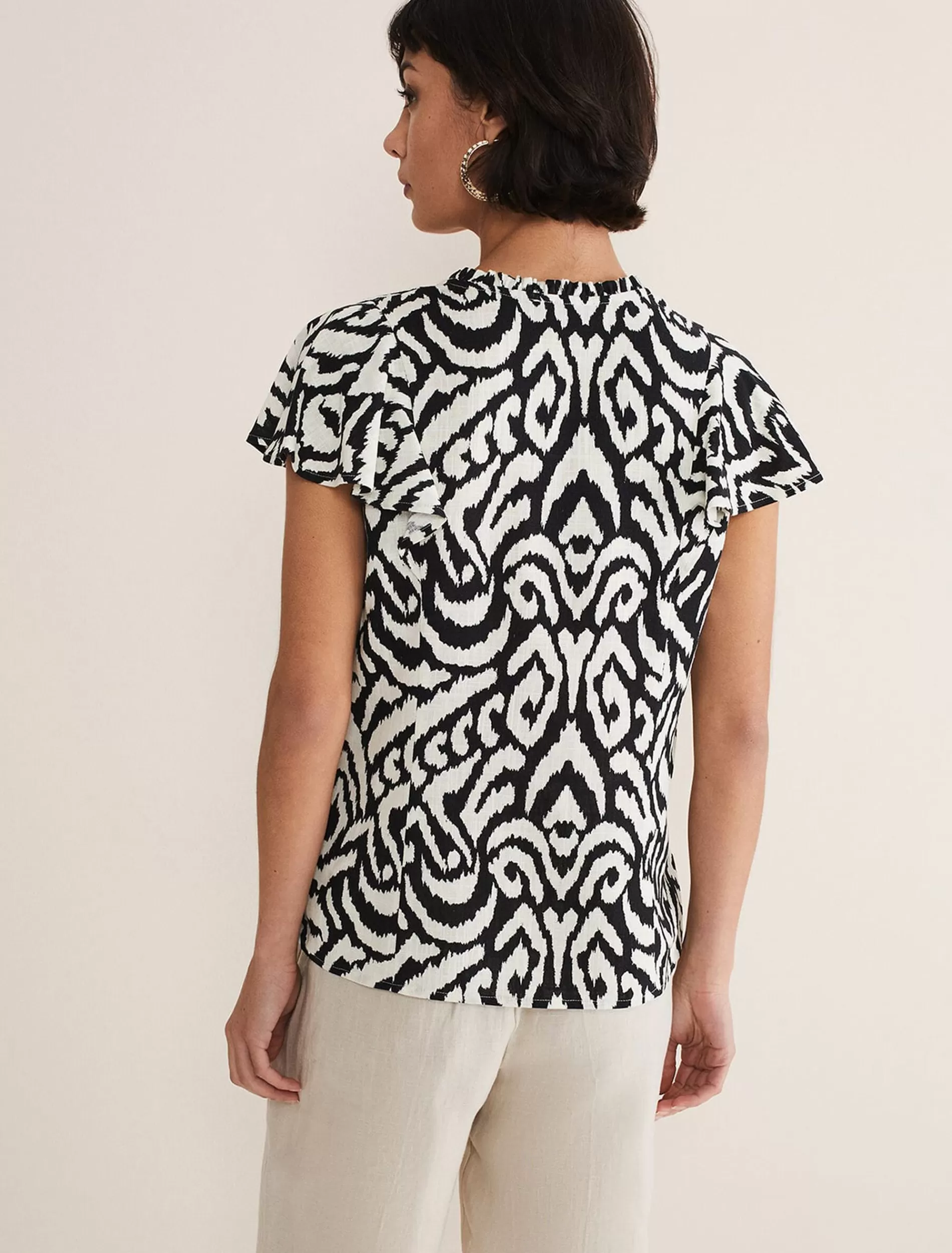Phase Eight Dalia Abstract Top Black/Ivory Best