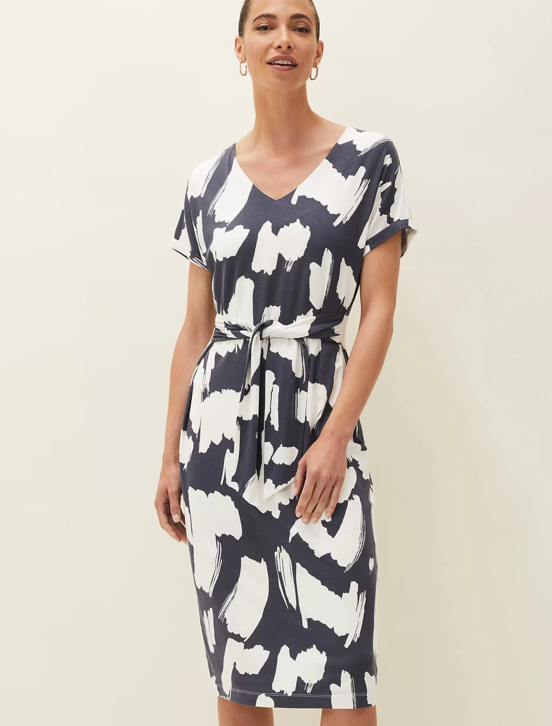 Phase Eight Dotterel Abstract Print Dress Carbon/Ivory Discount