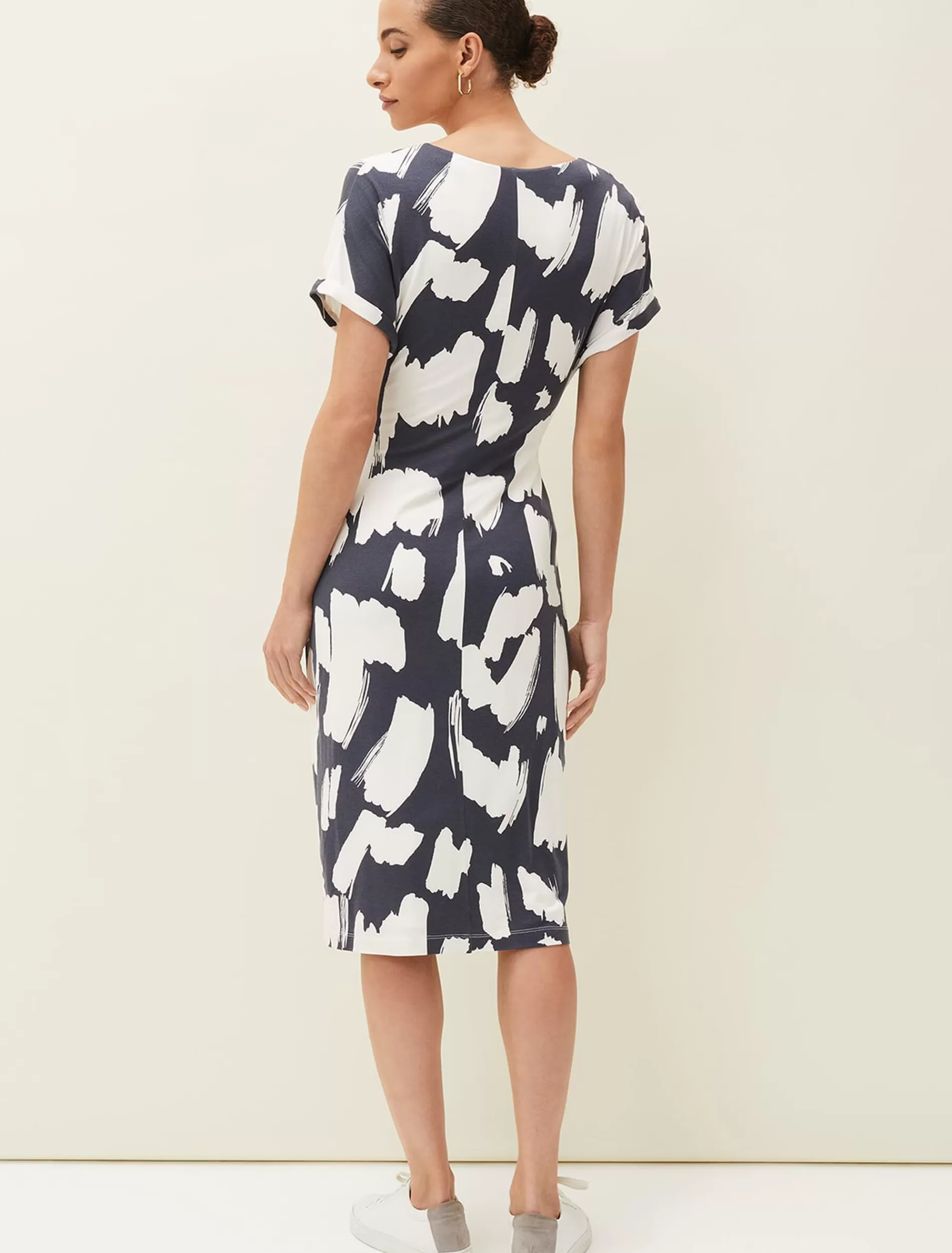 Phase Eight Dotterel Abstract Print Dress Carbon/Ivory Discount