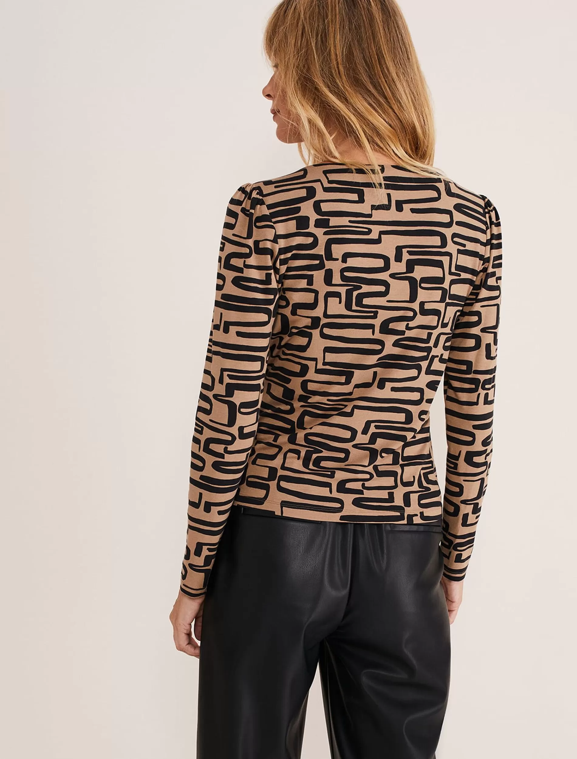 Phase Eight Flora Broken Lines Top Camel/Black Best