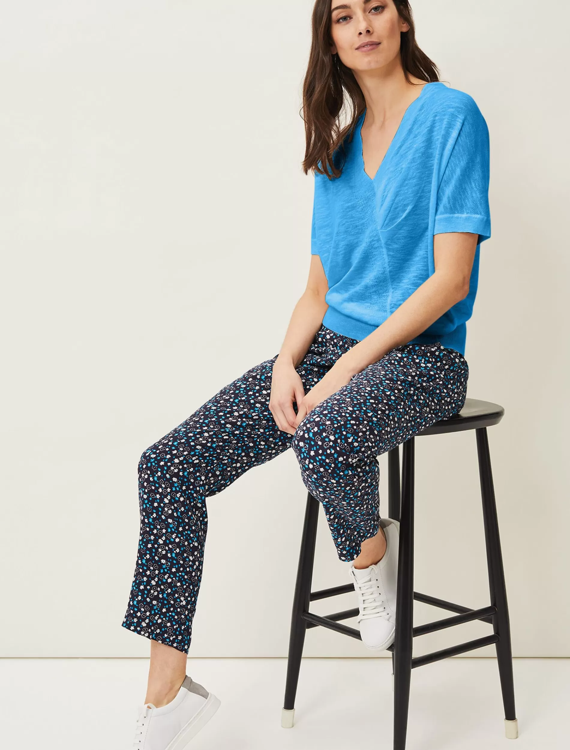 Phase Eight Hermione Soft Ditsy Floral Jogger Navy/Multi Best Sale