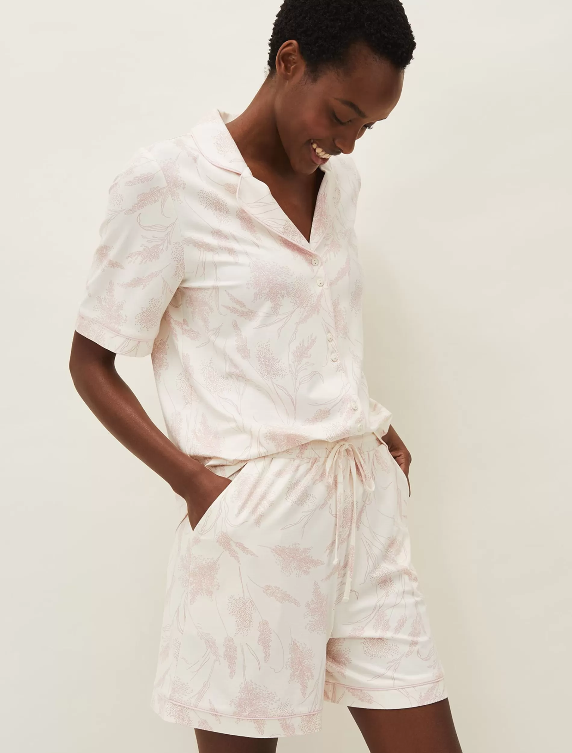 Phase Eight Itsumi Print Pyjama Set Ivory Fashion