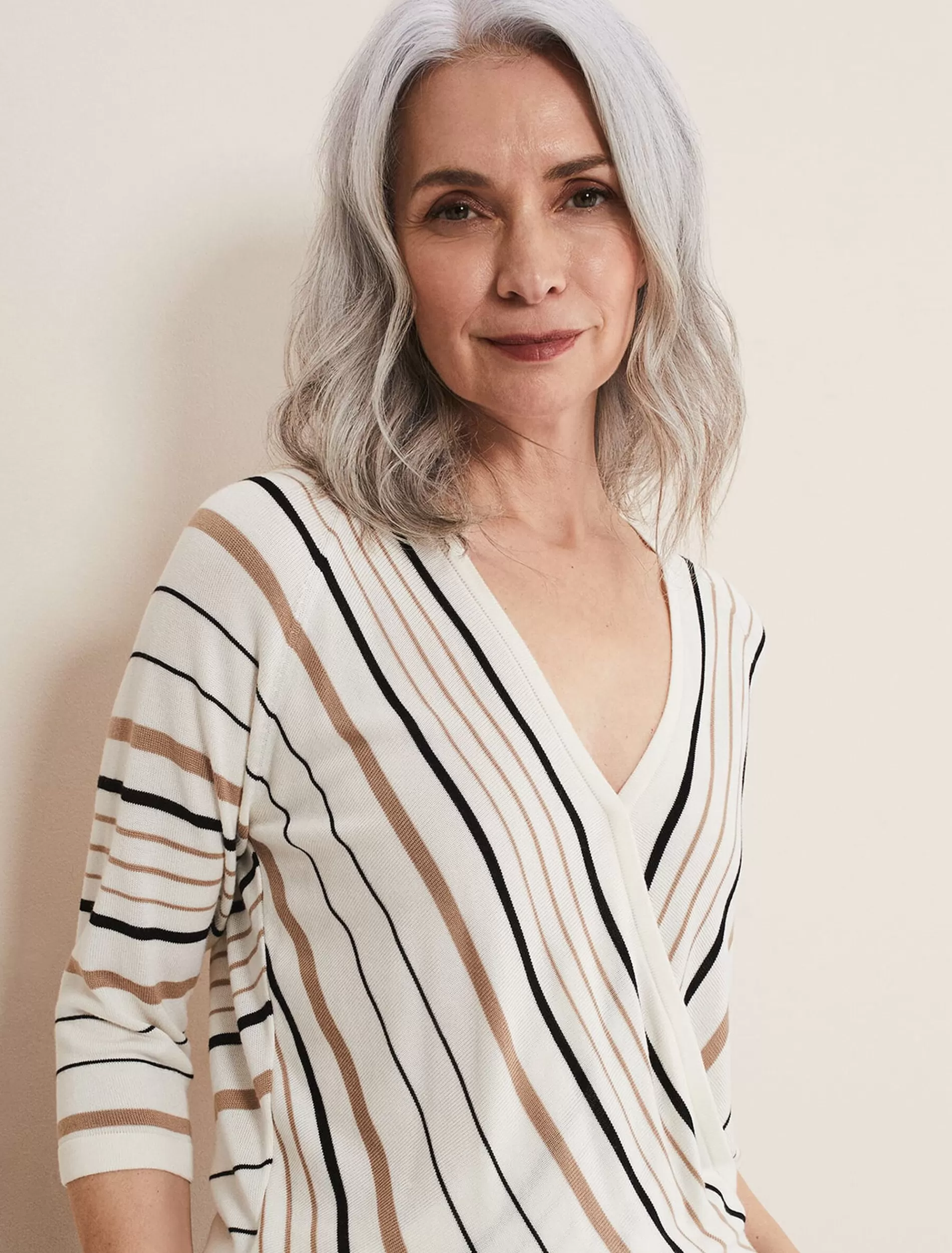 Phase Eight Leonna Striped Knit Black/Neutral Store