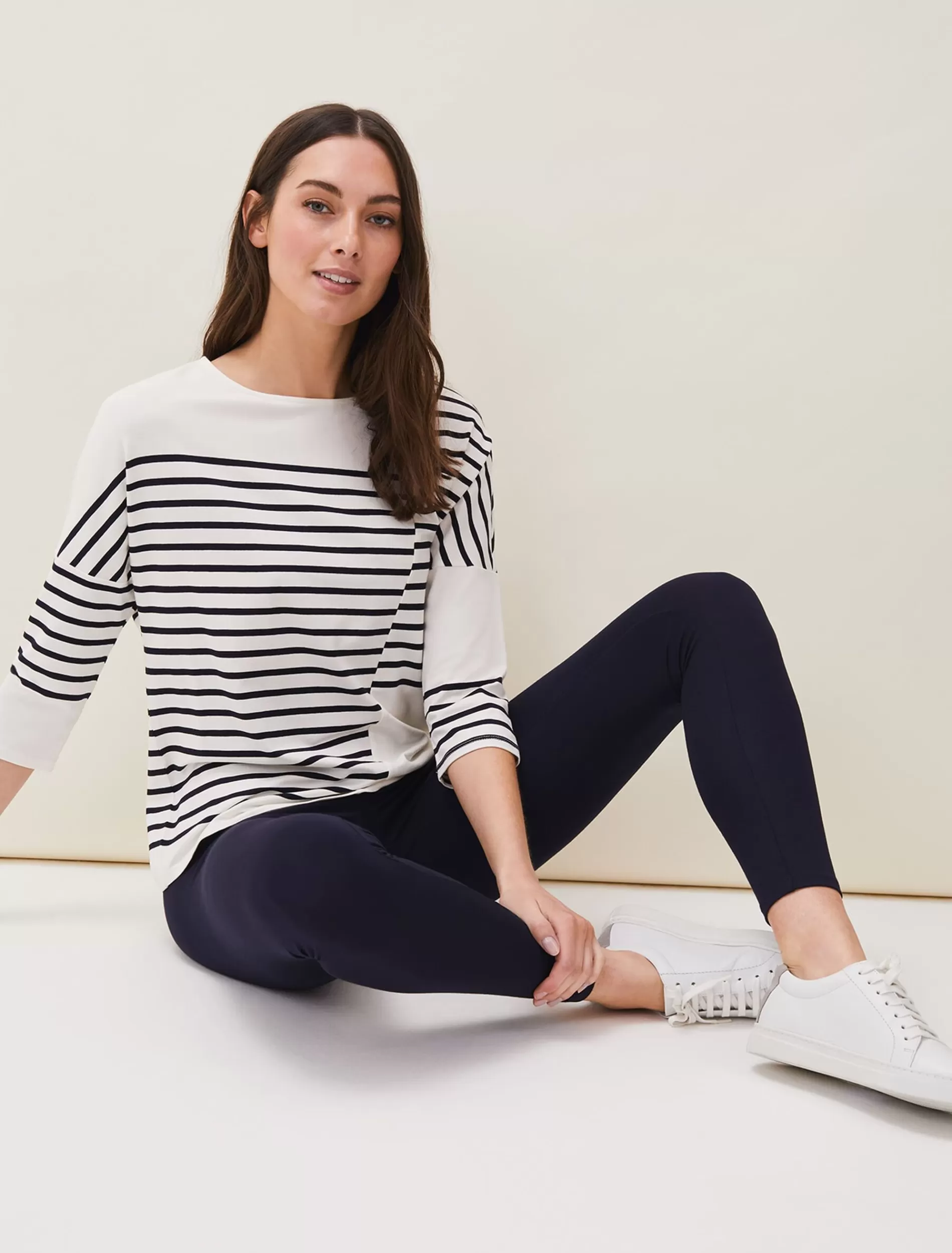 Phase Eight Lizzie Leggings Navy Best