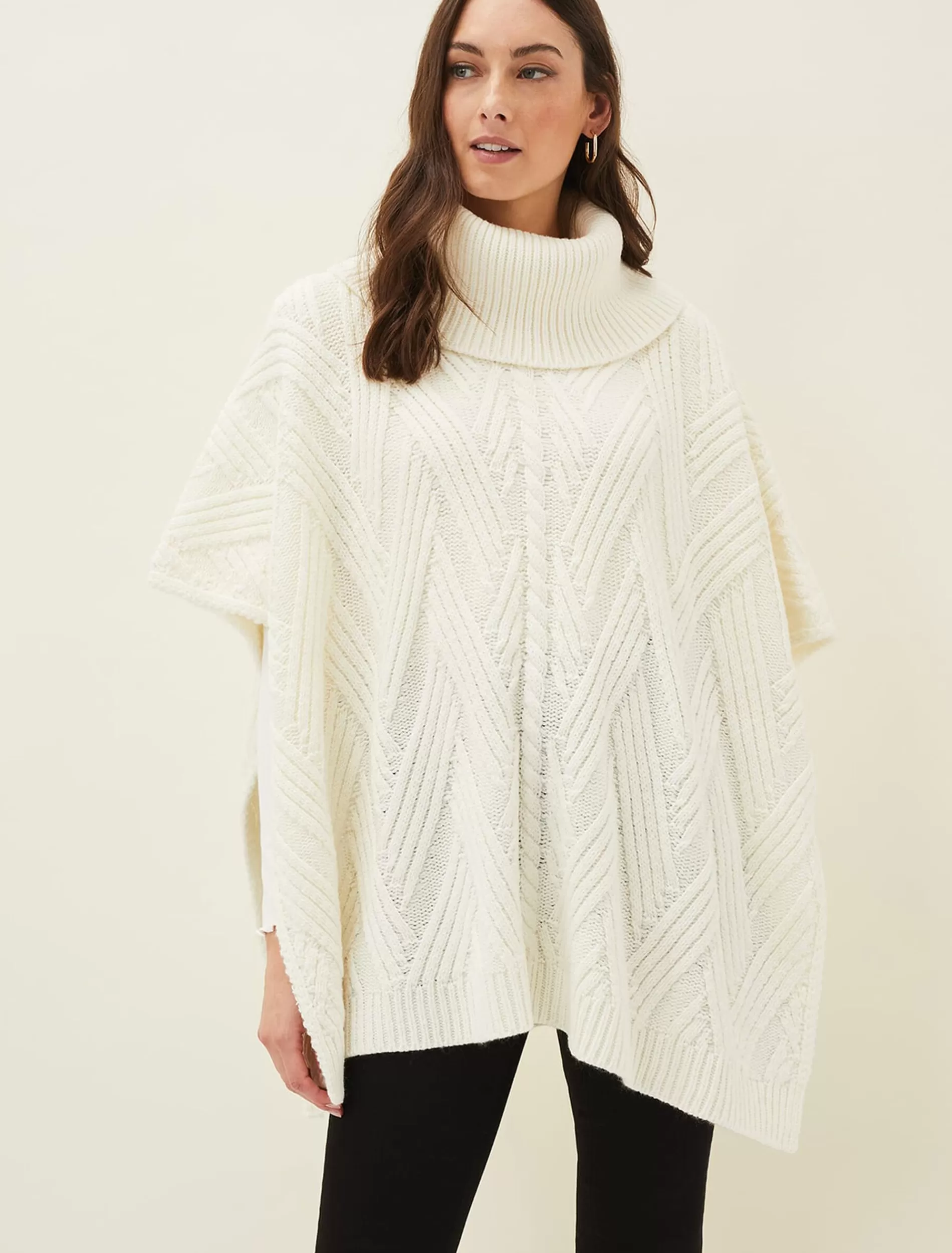 Phase Eight Melly Cable Knit Cape Winter White Clearance