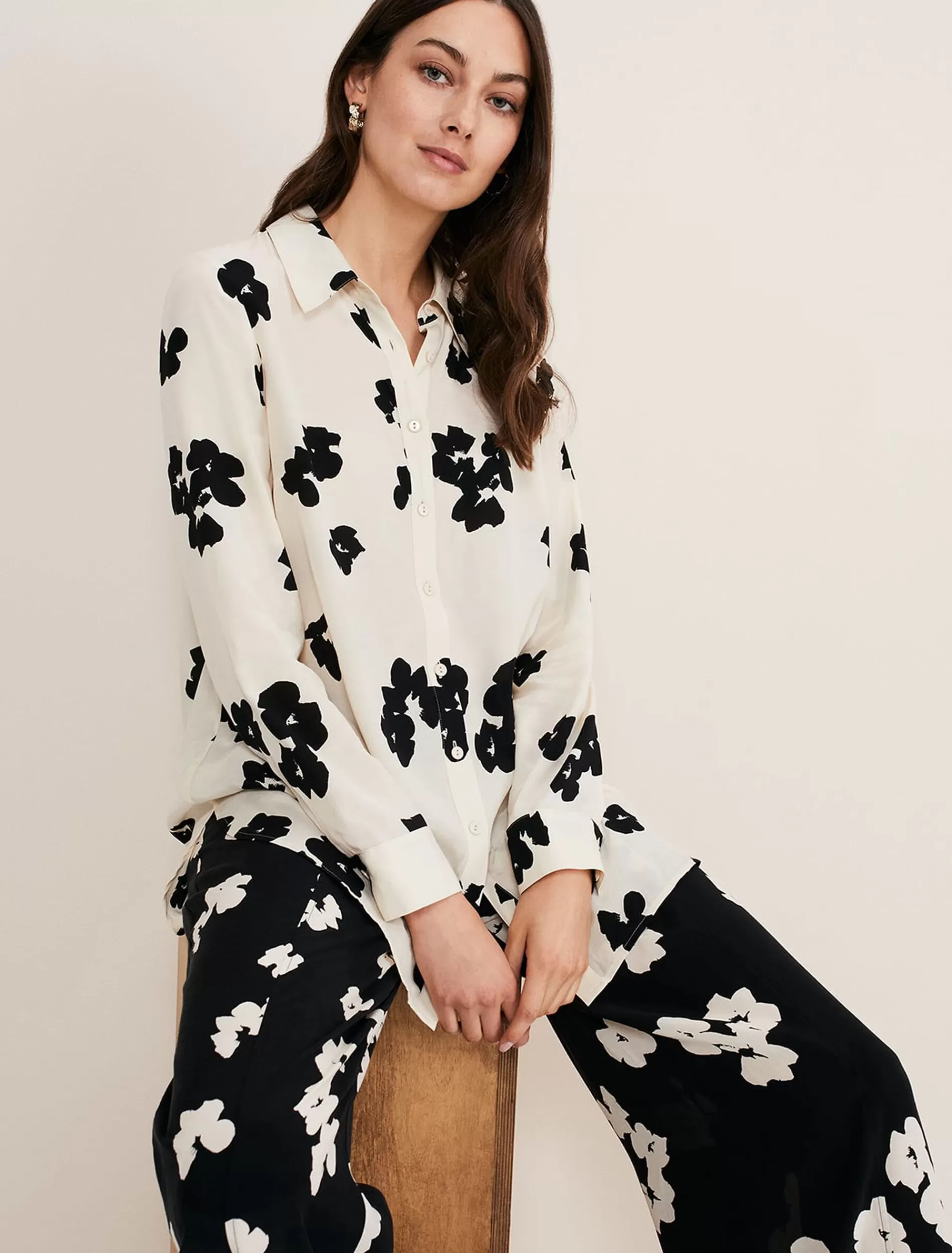 Phase Eight Rae Floral Longline Shirt Black/Ivory Cheap