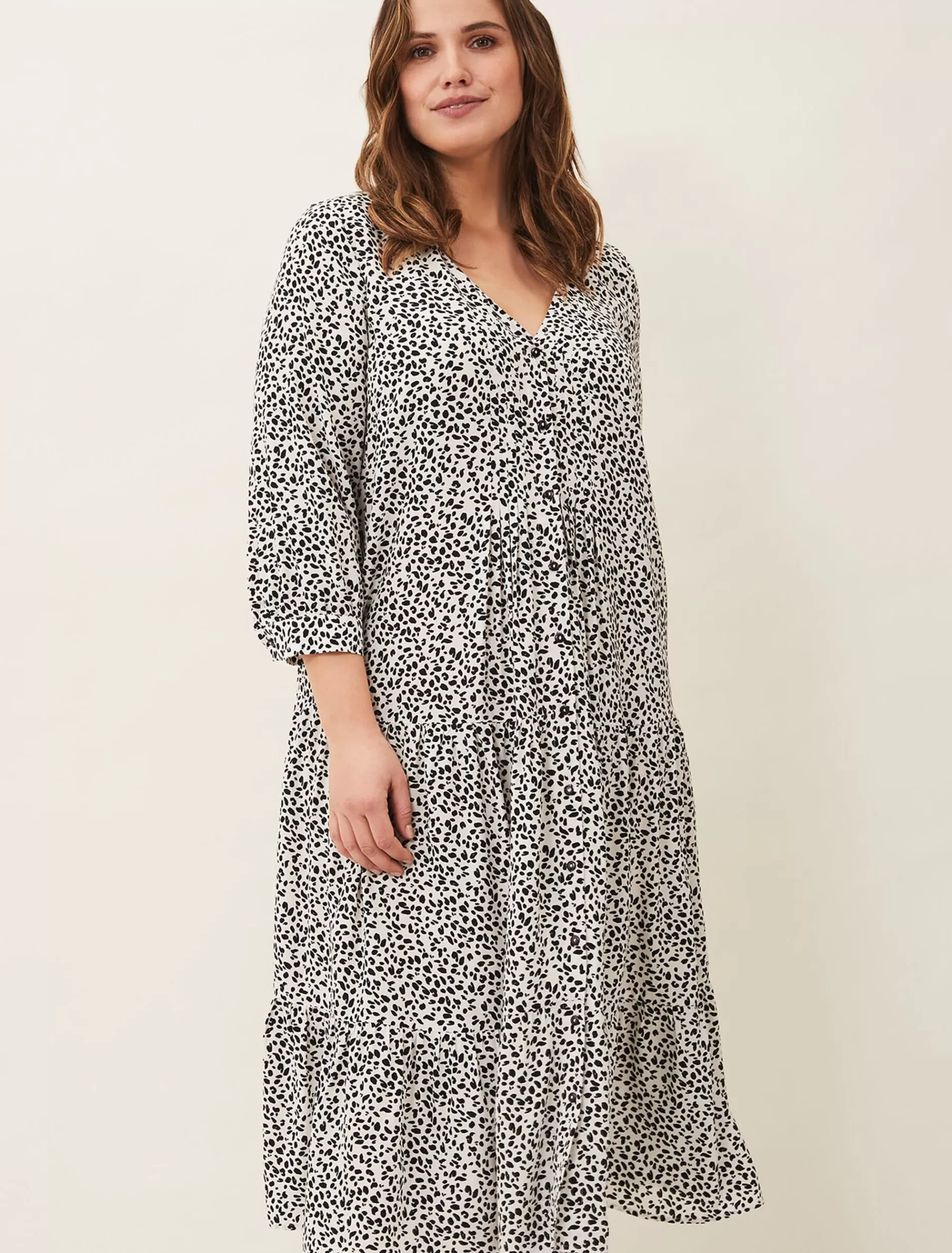 Phase Eight Sadie Printed Swing Dress Black/White Clearance