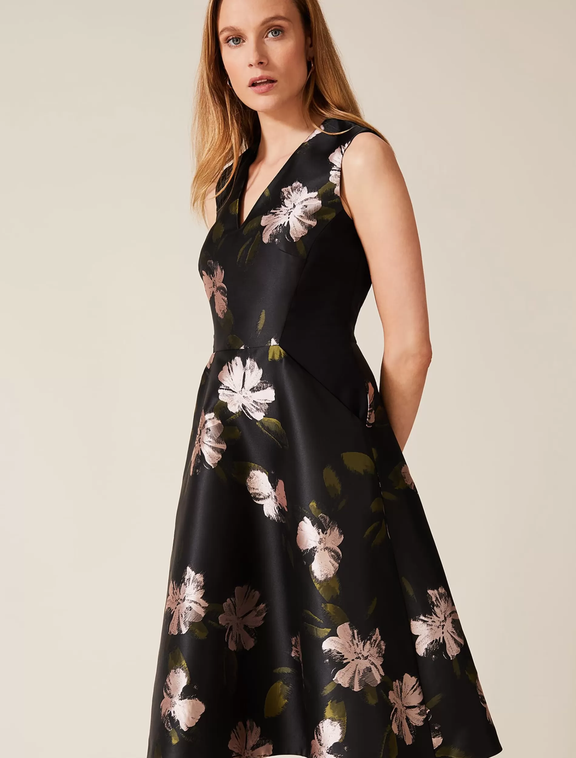 Phase Eight Sandy Floral Jacquard Dress Black/Multi Store