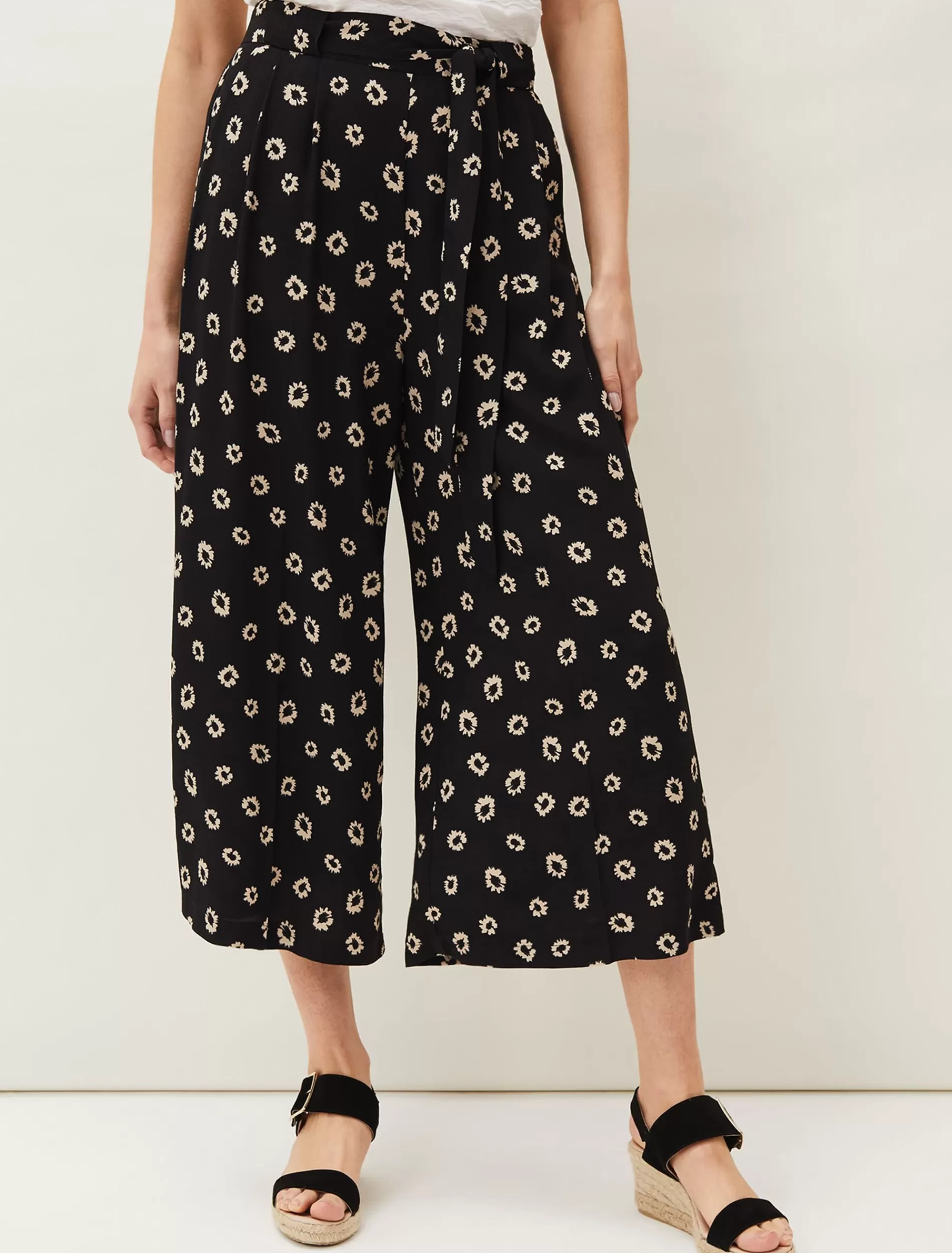 Phase Eight Sasha Floral Culottes Black/Camel Online